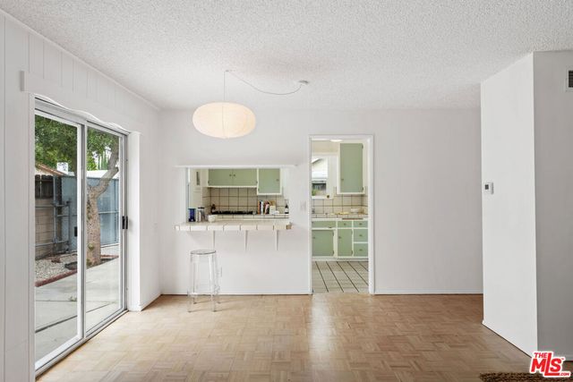 22736 Cantlay Street, West Hills, CA 91307
