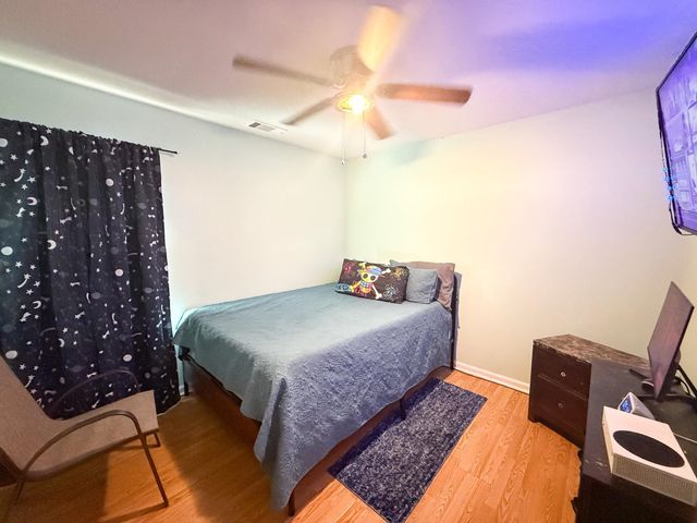 6554 BALD OAK DR, Memphis, TN 38141