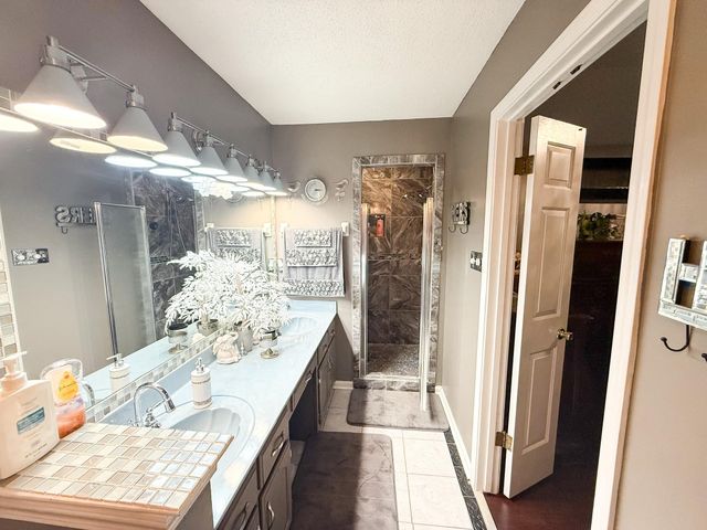 6554 BALD OAK DR, Memphis, TN 38141