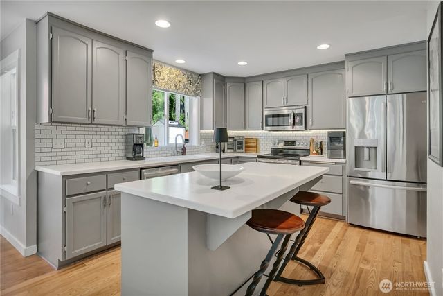 7904 66th Avenue Ct NW, Gig Harbor, WA 98335