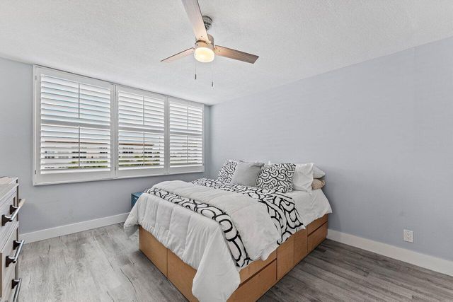 910 Dogwood Drive 444, Delray Beach, FL 33483