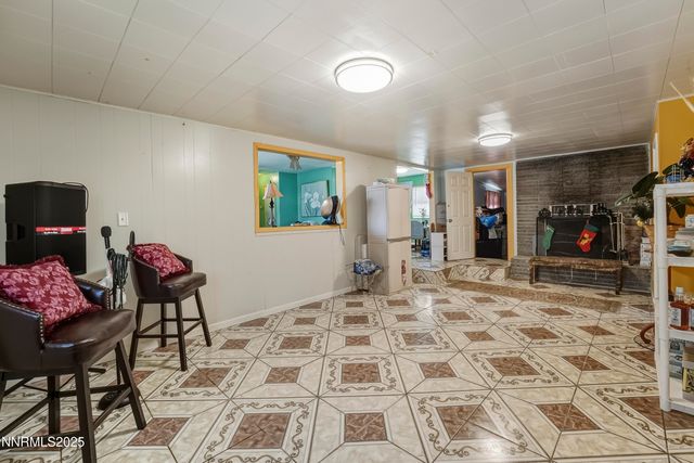 2021 1st Street, Sparks, NV 89431