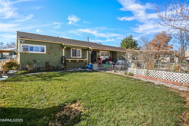 2021 1st Street, Sparks, NV 89431