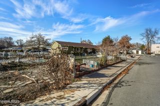 2021 1st Street, Sparks, NV 89431