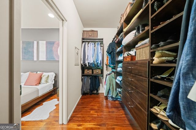 585 Overbrook Drive NW, Atlanta, GA 30318