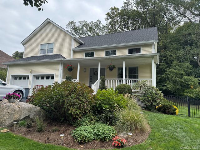 21 Candlewood Court, Briarcliff Manor, NY 10510