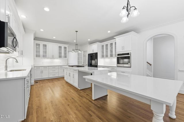 6409 Glendevon Drive, Whitsett, NC 27377