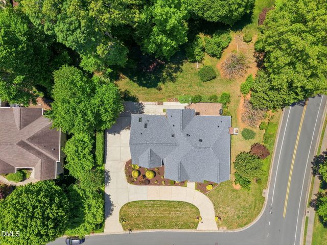 6409 Glendevon Drive, Whitsett, NC 27377