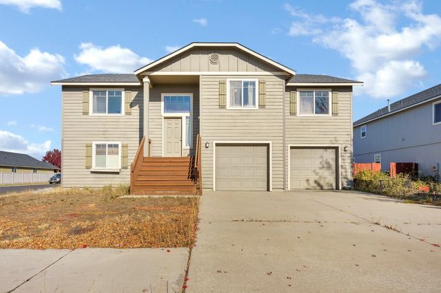 12712 W Pacific Ave, Airway Heights, WA 99001 property photo
