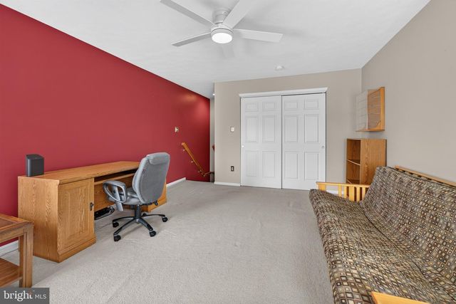 157 INDIGO DR, Mount Laurel, NJ 08054