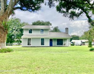 311 Fernway Lane, Duson, LA 70529