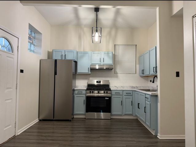 4849 S Forrestville Avenue 2, Chicago, IL 60615