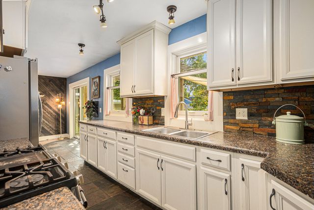 1361 Cherokee Street, Kalamazoo, MI 49006