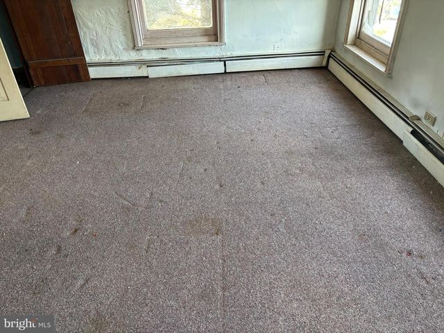 104 S 2ND ST, Womelsdorf, PA 19567