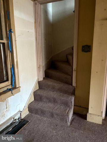 104 S 2ND ST, Womelsdorf, PA 19567