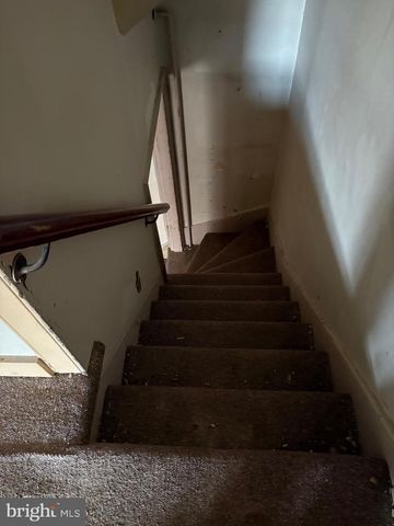 104 S 2ND ST, Womelsdorf, PA 19567