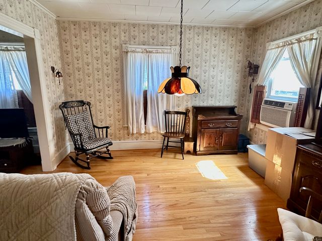 232 Court Street, West Haven, CT 06516