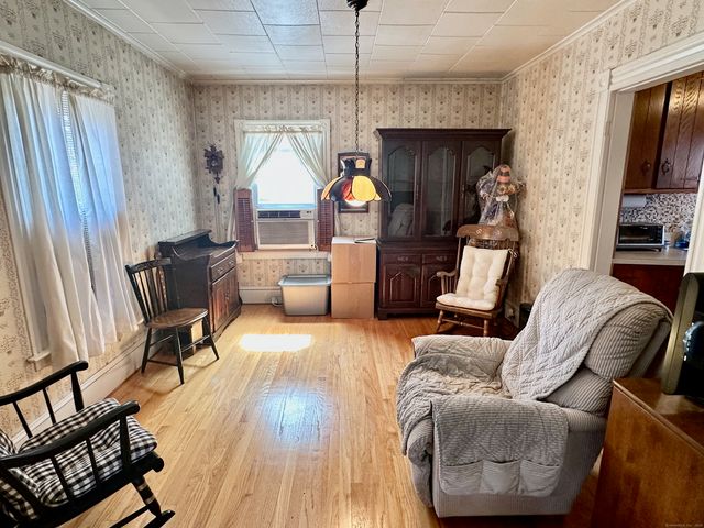 232 Court Street, West Haven, CT 06516