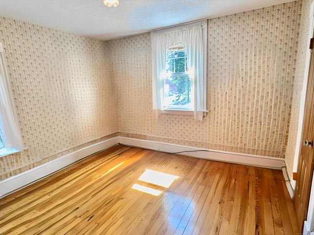 232 Court Street, West Haven, CT 06516