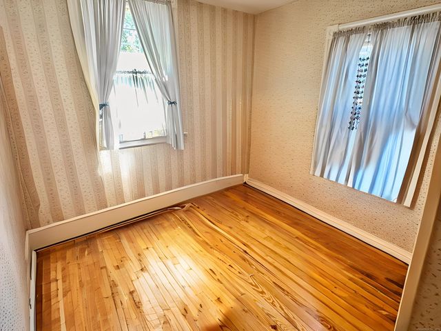 232 Court Street, West Haven, CT 06516
