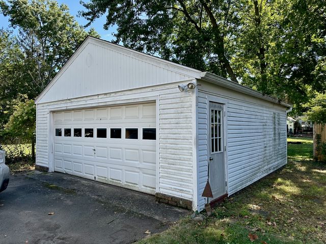 232 Court Street, West Haven, CT 06516