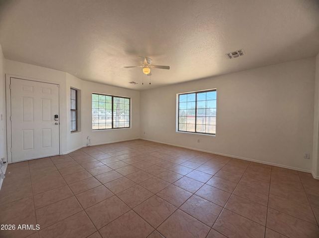 5829 E PREAKNESS Drive, San Tan Valley, AZ 85140