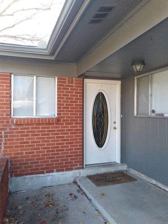 2516 NW 7th St, Lawton, OK 73507