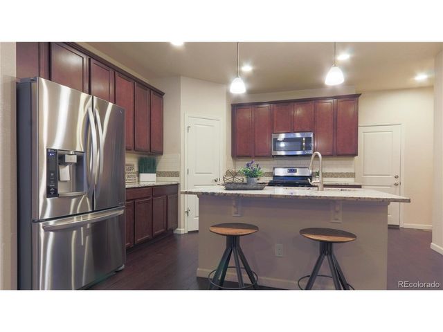 26279 E Calhoun Pl, Aurora, CO 80016