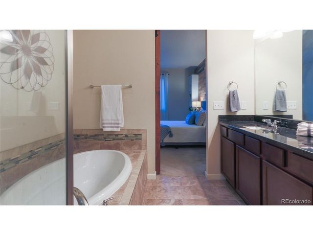26279 E Calhoun Pl, Aurora, CO 80016