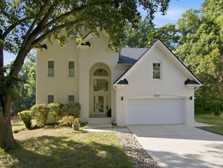 105 Warson Court, Cary, NC 27519