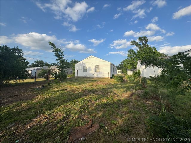 1573 S Penn Avenue, Bartlesville, OK 74003