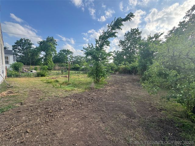 1573 S Penn Avenue, Bartlesville, OK 74003