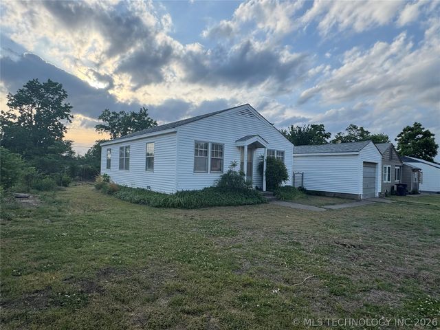 1573 S Penn Avenue, Bartlesville, OK 74003
