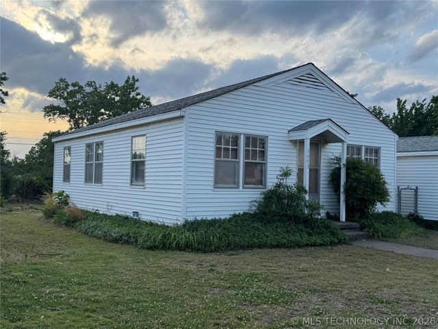1573 S Penn Avenue, Bartlesville, OK 74003