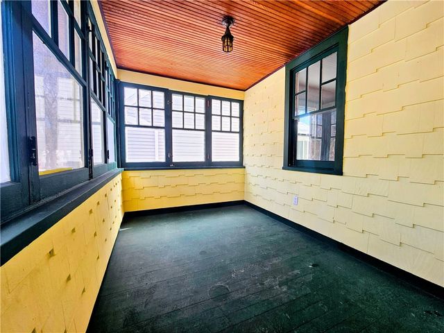 56 Ellis Drive, Gates, NY 14624