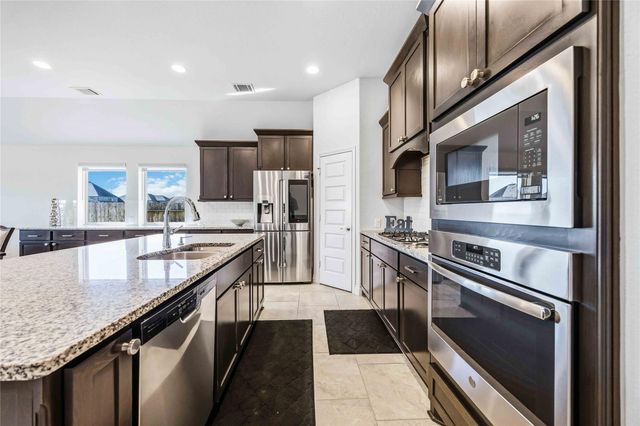 2726 Cutter Court, Manvel, TX 77578