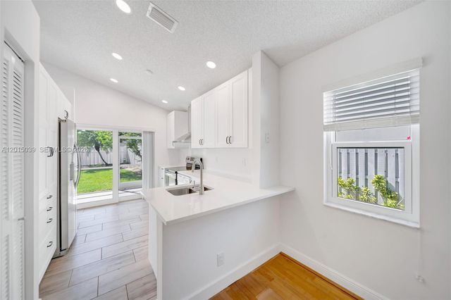 941 Briar Ridge Road, Weston, FL 33327