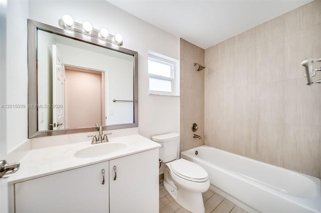 941 Briar Ridge Road, Weston, FL 33327
