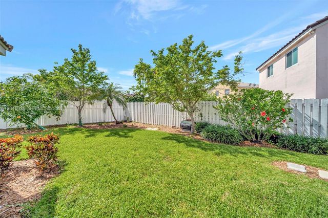 941 Briar Ridge Road, Weston, FL 33327