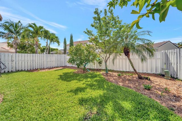 941 Briar Ridge Road, Weston, FL 33327