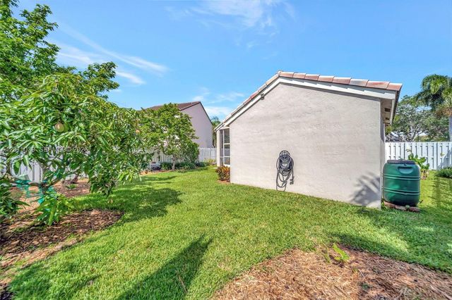 941 Briar Ridge Road, Weston, FL 33327