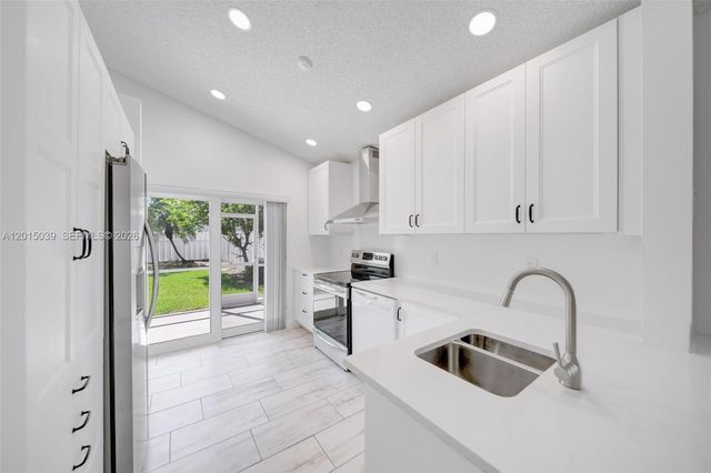 941 Briar Ridge Road, Weston, FL 33327