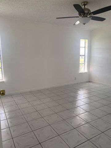 1380 Longarzo Place, West Palm Beach, FL 33415