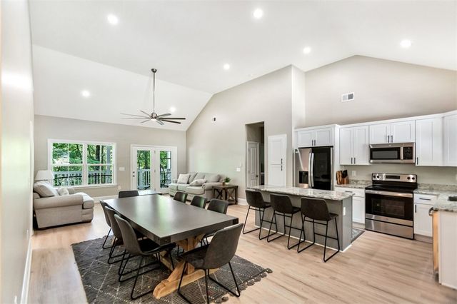 130 Rochester Road, Townville, SC 29689