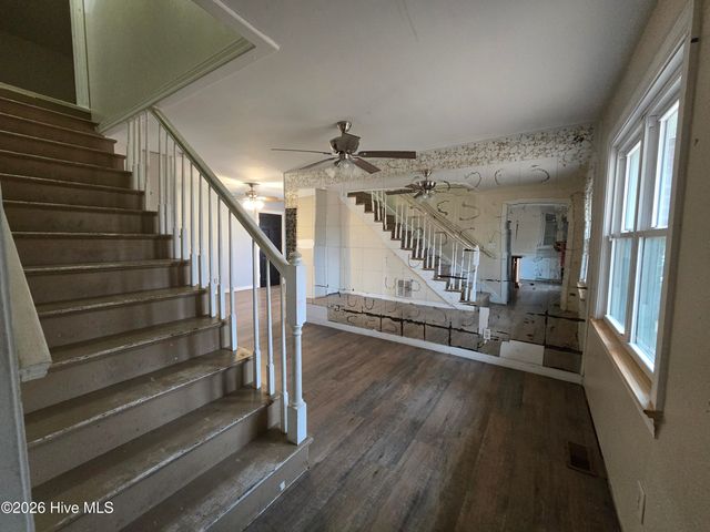 239 Riverwood Drive, Hertford, NC 27944