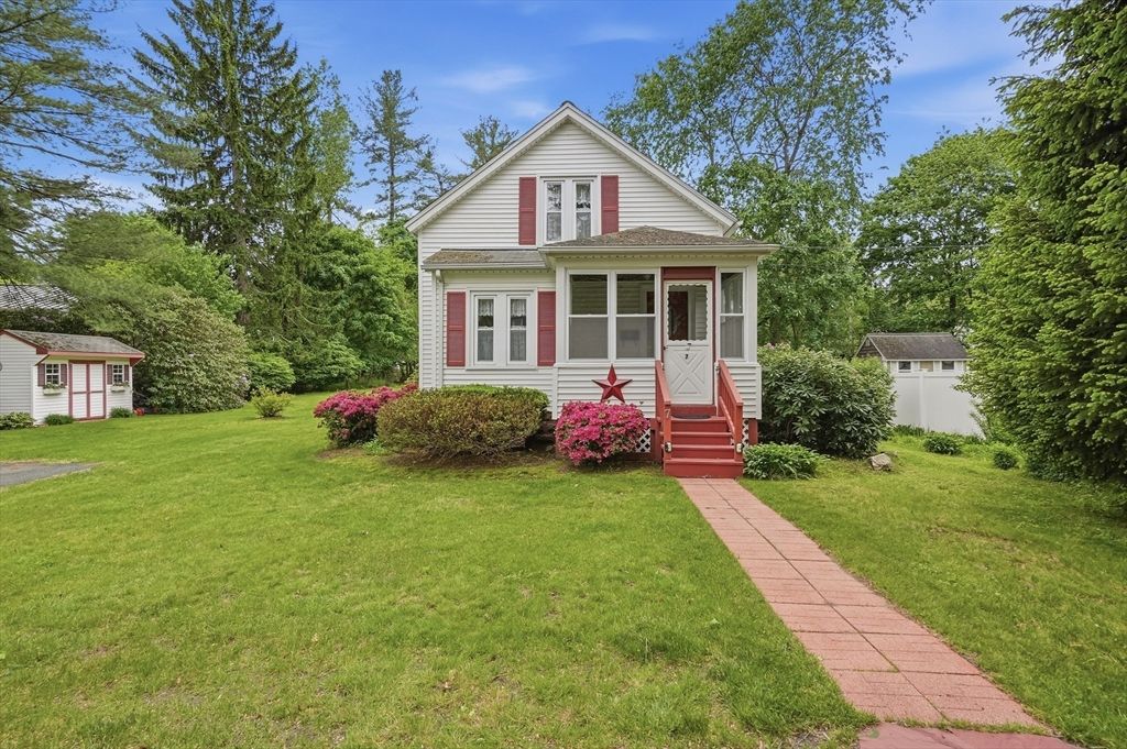 7 Linden Street, Ashland, MA 01721