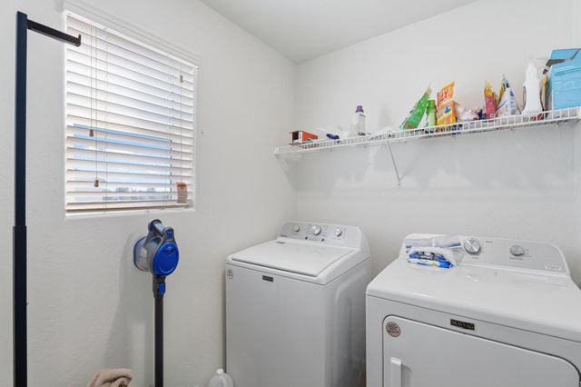 1617 N Filbert Avenue, Fresno, CA 93727