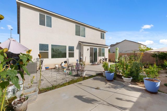 1617 N Filbert Avenue, Fresno, CA 93727