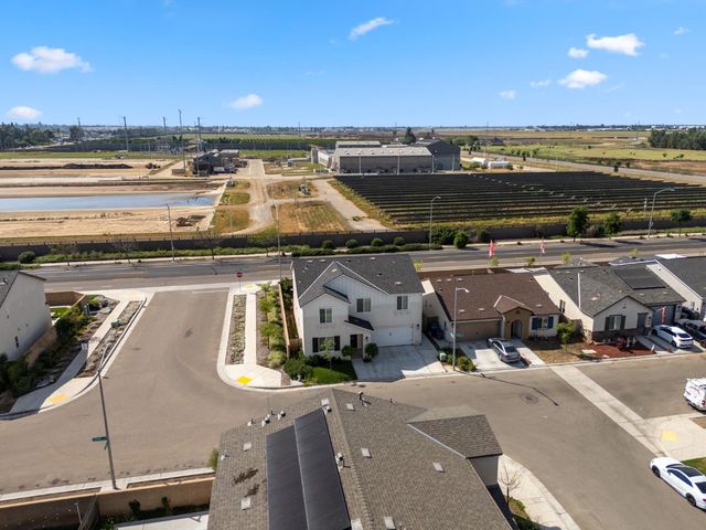 1617 N Filbert Avenue, Fresno, CA 93727