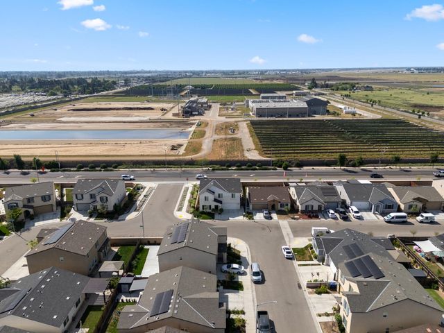 1617 N Filbert Avenue, Fresno, CA 93727